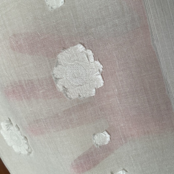 Ann Taylor off-white floral patterned scarf - Picture 3 of 6